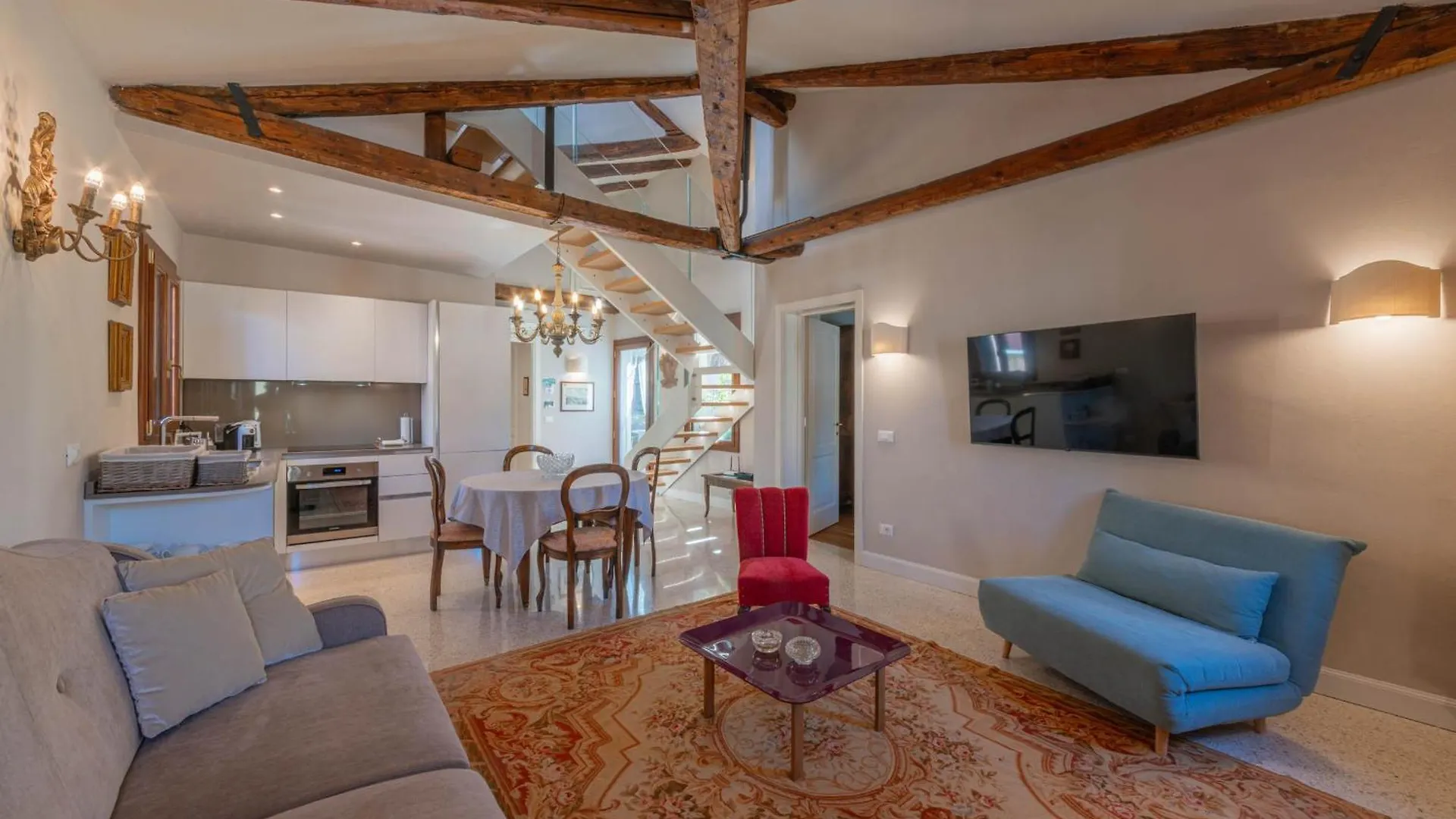 Casa Virginia Direct At The Canal Cannaregio With Own Roof Terrace Venice Apartment
