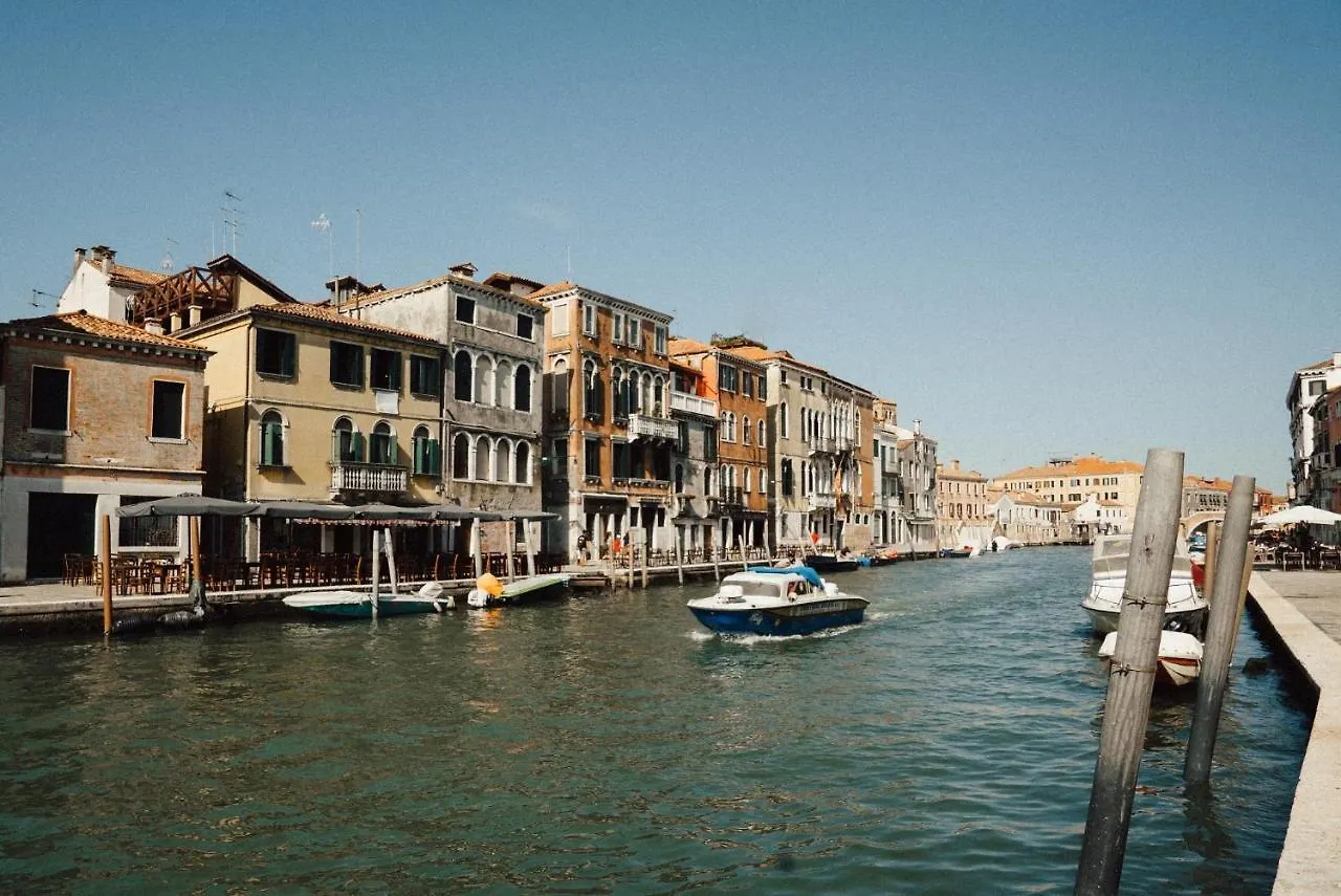 Casa Virginia Direct At The Canal Cannaregio With Own Roof Terrace Venice 0*,