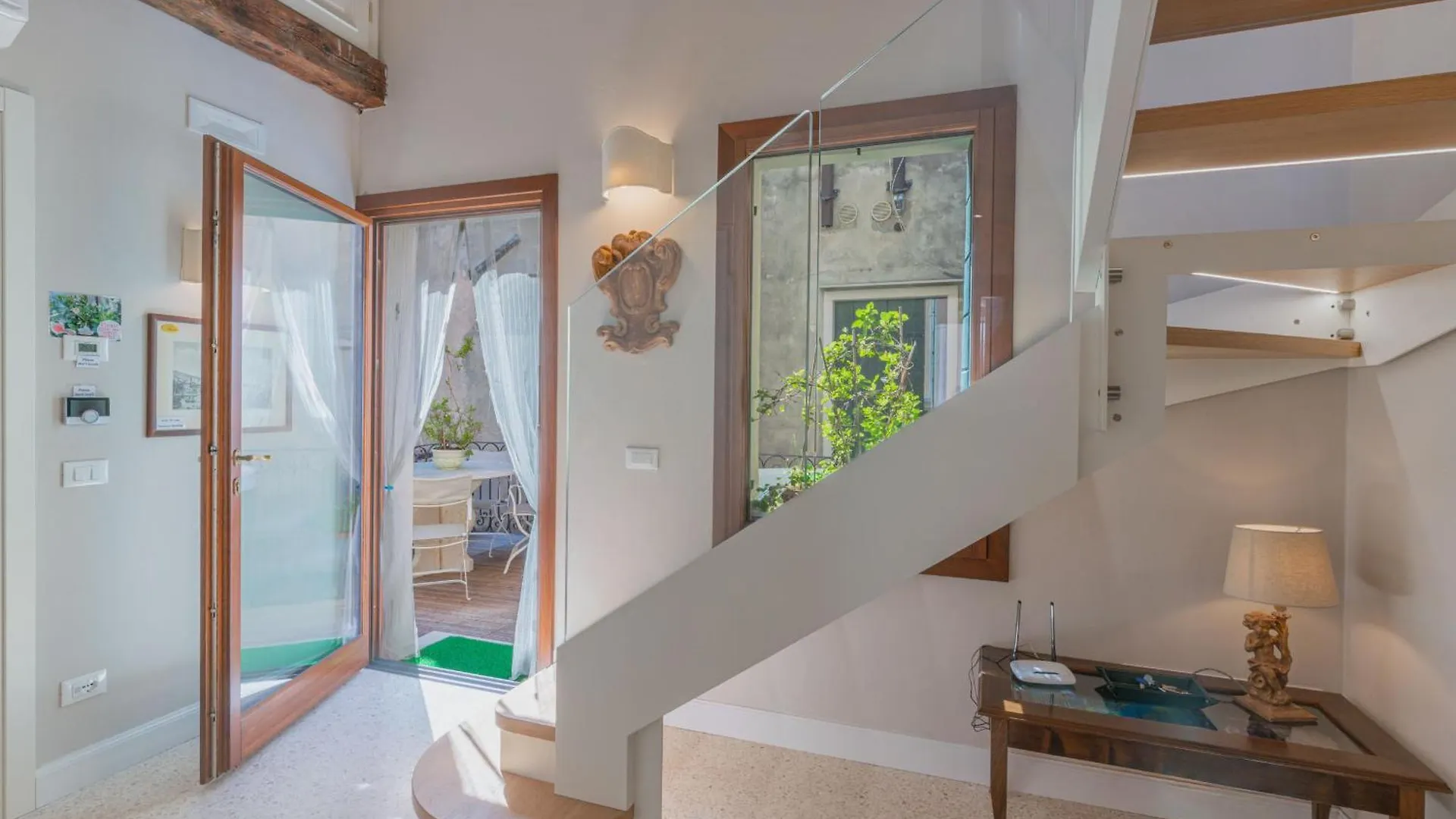 Casa Virginia Direct At The Canal Cannaregio With Own Roof Terrace Venice 0*,  Italy