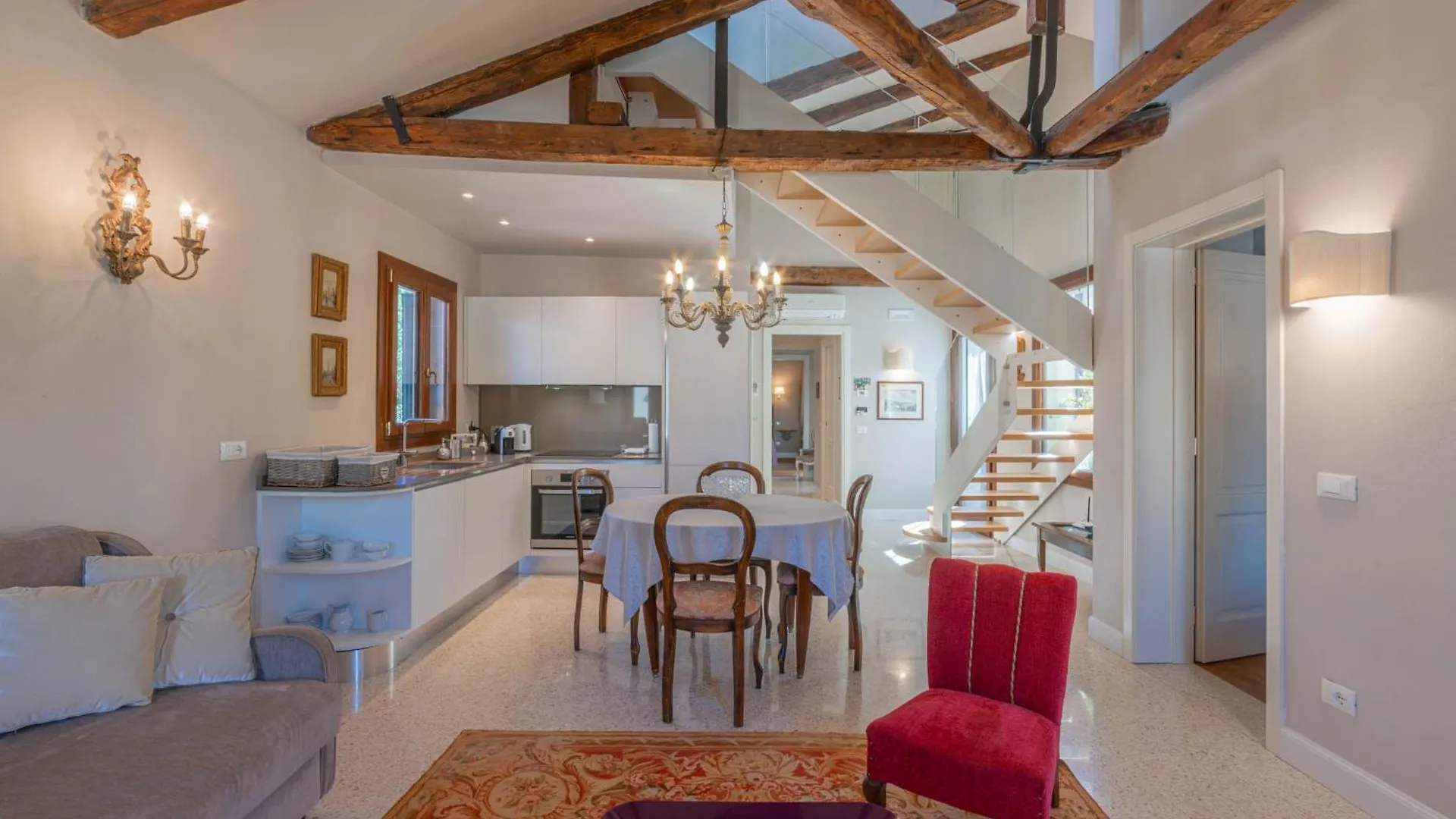 Casa Virginia Direct At The Canal Cannaregio With Own Roof Terrace Venice 0*,